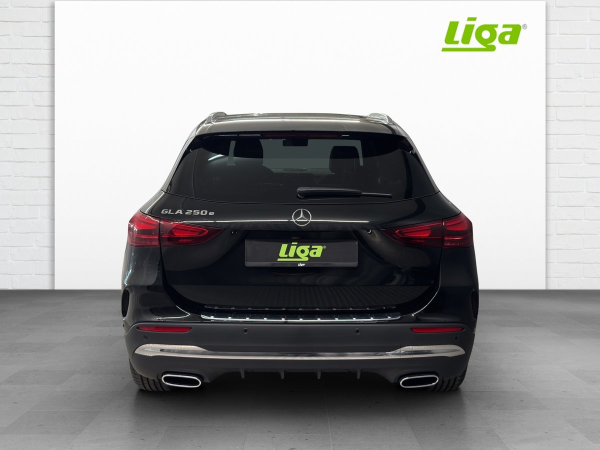 MERCEDES-BENZ GLA 250 e AMG Line EQ Star, Plug-in-Hybrid Benzina/Elettrica, Auto nuove, Automatico - 5