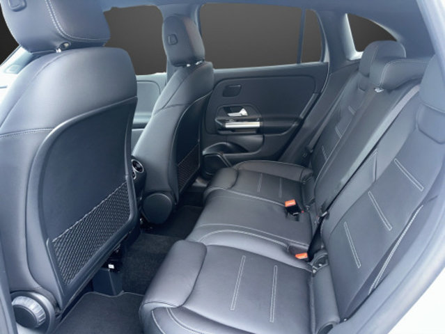 MERCEDES-BENZ GLA 250 e EQ Star 8G-DCT, Hybride Rechargeable Essence/Électricité, Voiture nouvelle, Automatique - 7