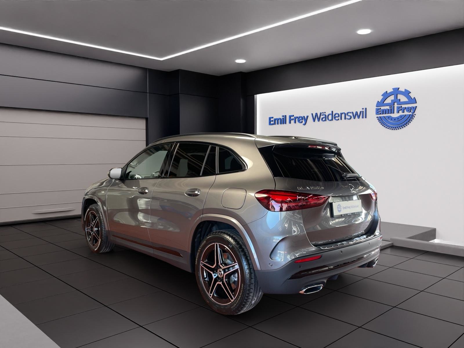 MERCEDES-BENZ GLA 250 e EQ Star AMG Line, Hybride Rechargeable Essence/Électricité, Voiture nouvelle, Automatique - 3