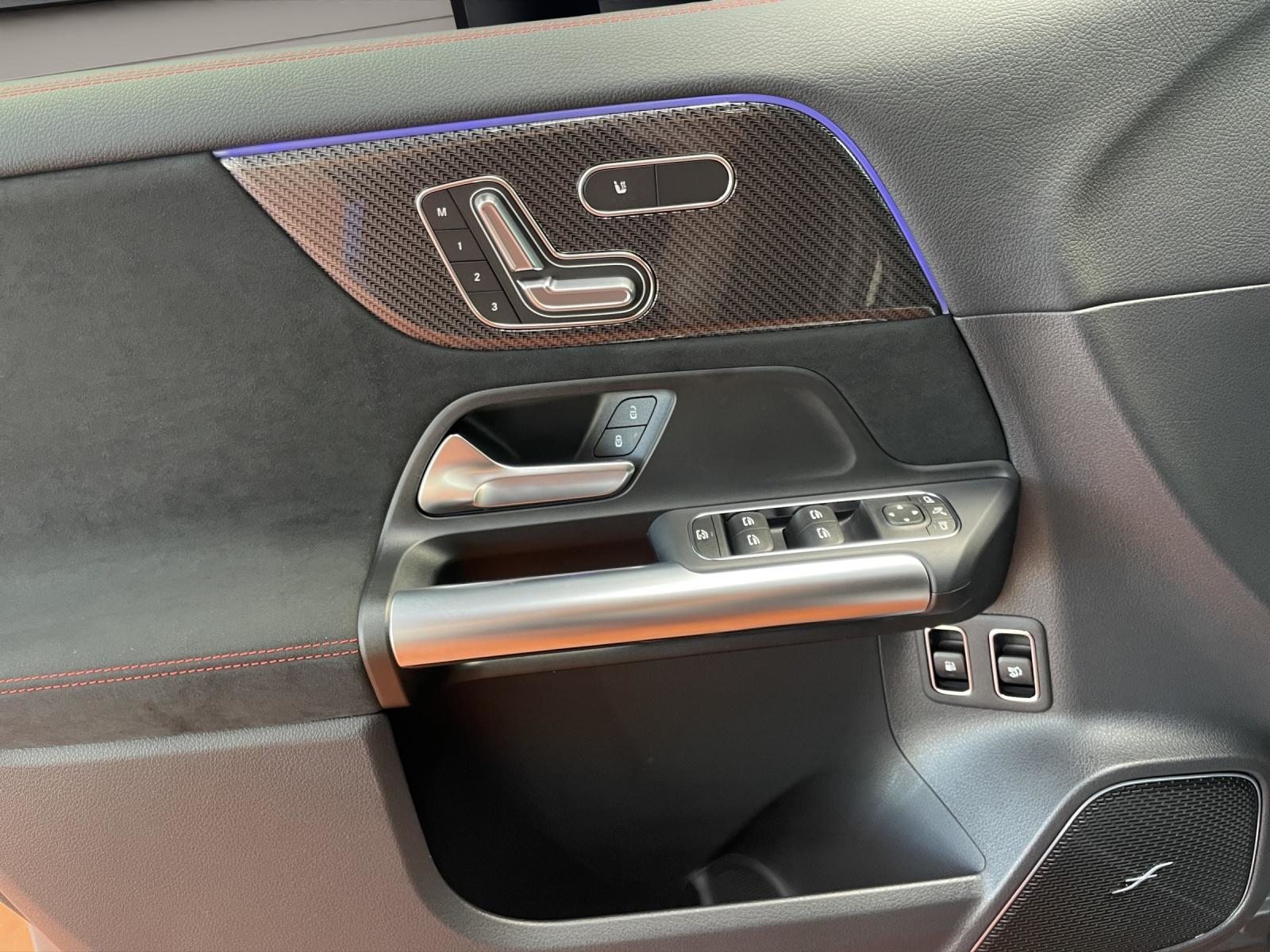 MERCEDES-BENZ GLA 250 e EQ Star AMG Line, Hybride Rechargeable Essence/Électricité, Voiture nouvelle, Automatique - 7