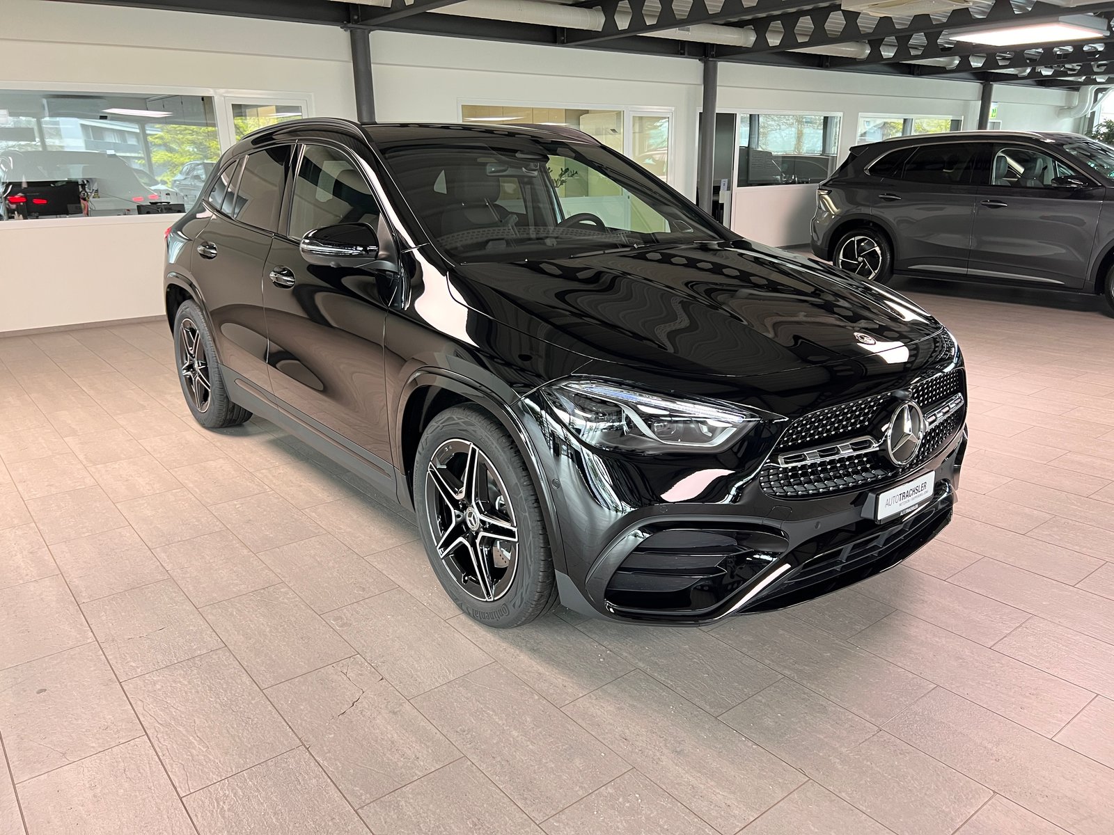 MERCEDES-BENZ GLA 250 4Matic 8G-DCT Swiss Star, Mild-Hybrid Benzin/Elektro, Neuwagen, Automatik - 3