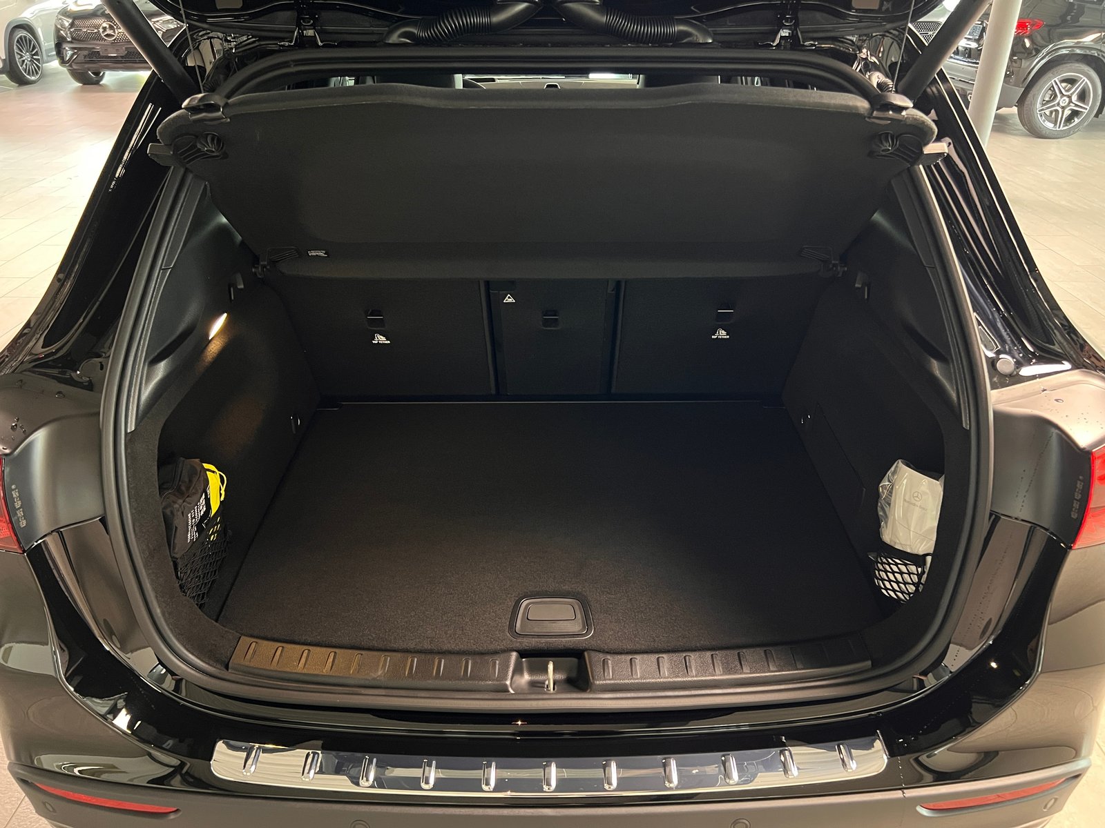 MERCEDES-BENZ GLA 250 4Matic 8G-DCT Swiss Star, Mild-Hybrid Benzin/Elektro, Neuwagen, Automatik - 7
