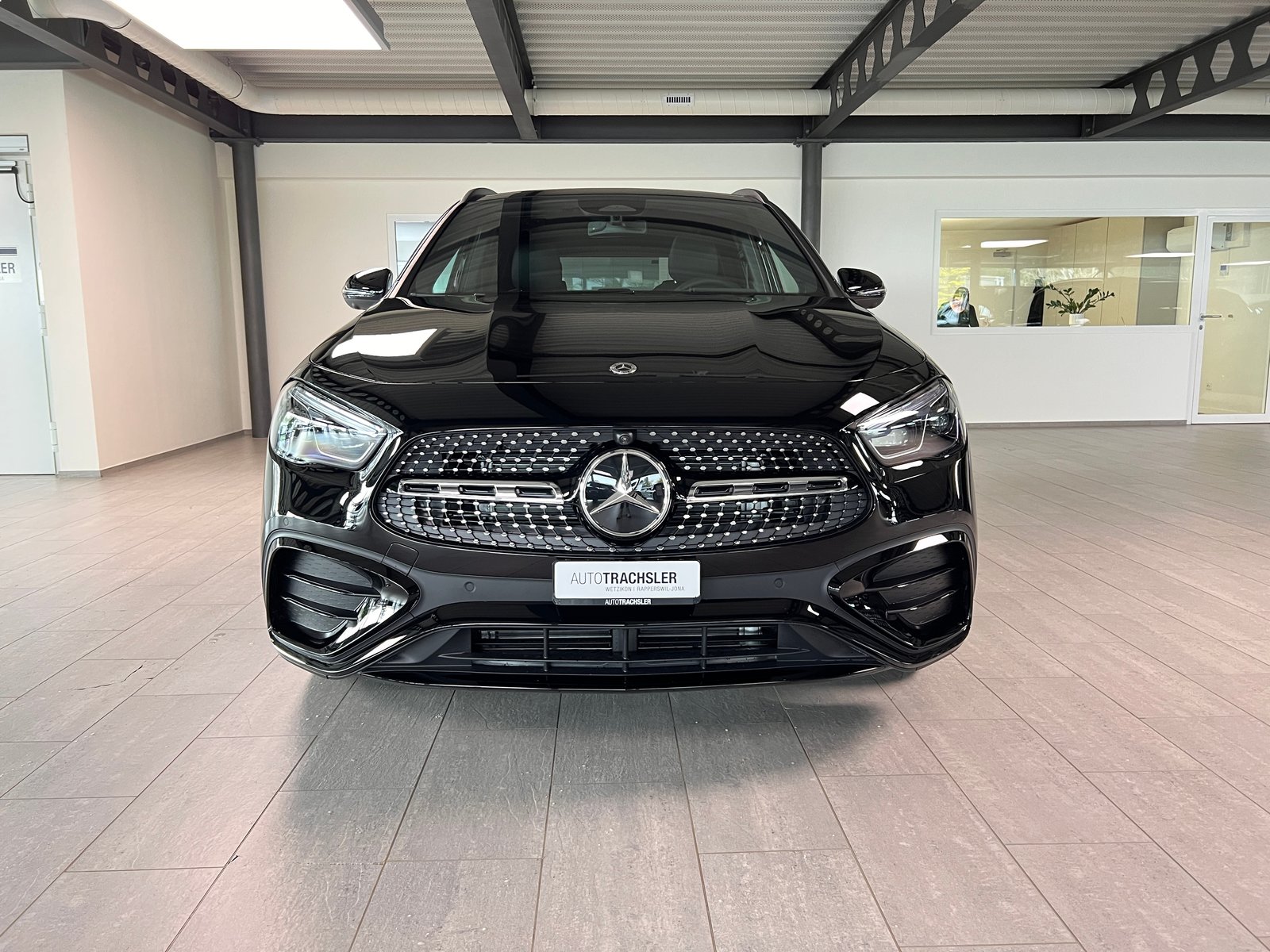 MERCEDES-BENZ GLA 250 4Matic 8G-DCT Swiss Star, Mild-Hybrid Petrol/Electric, New car, Automatic - 2