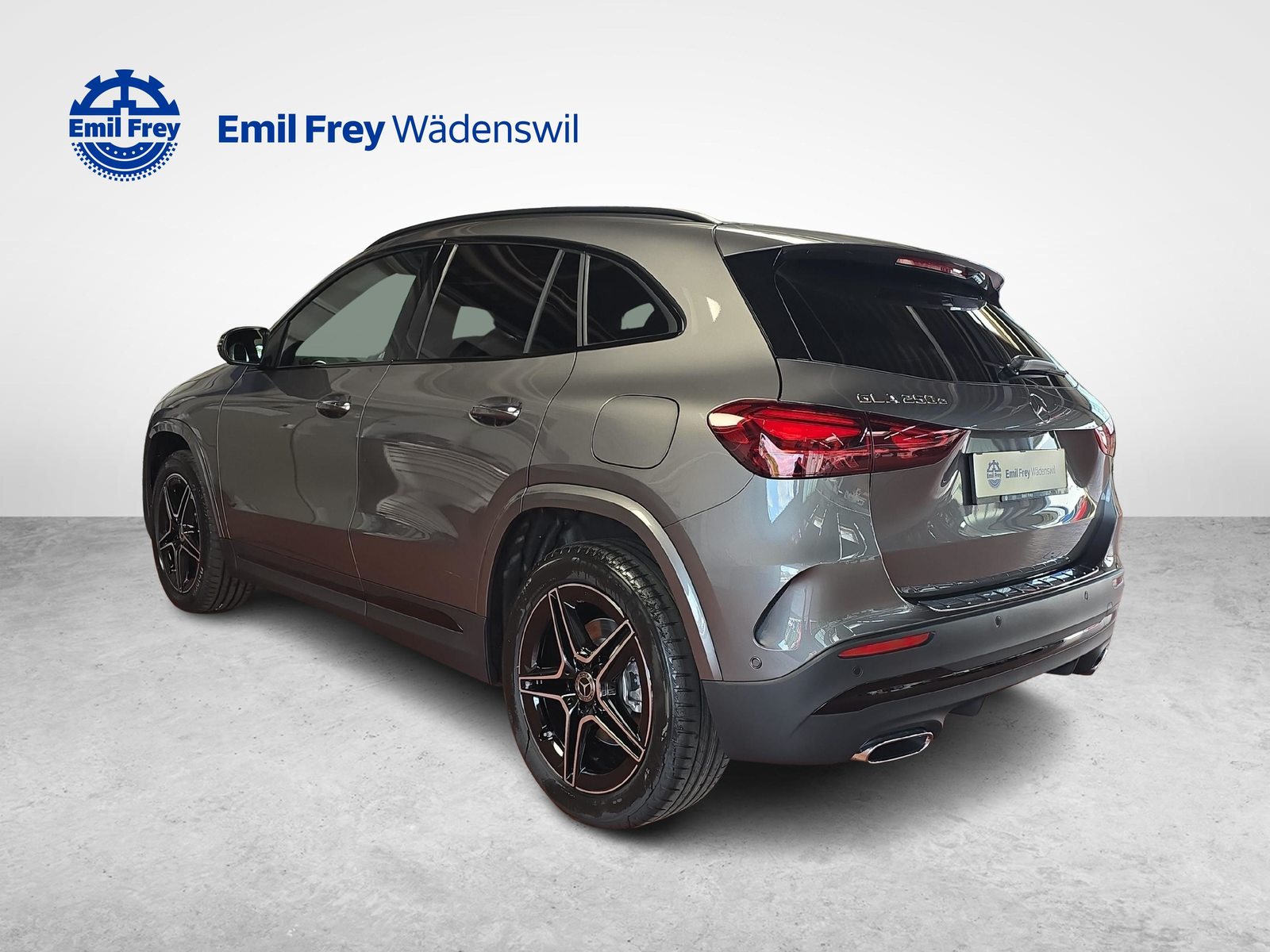 MERCEDES-BENZ GLA 250 e EQ Star AMG Line, Plug-in-Hybrid Benzina/Elettrica, Auto nuove, Automatico - 3