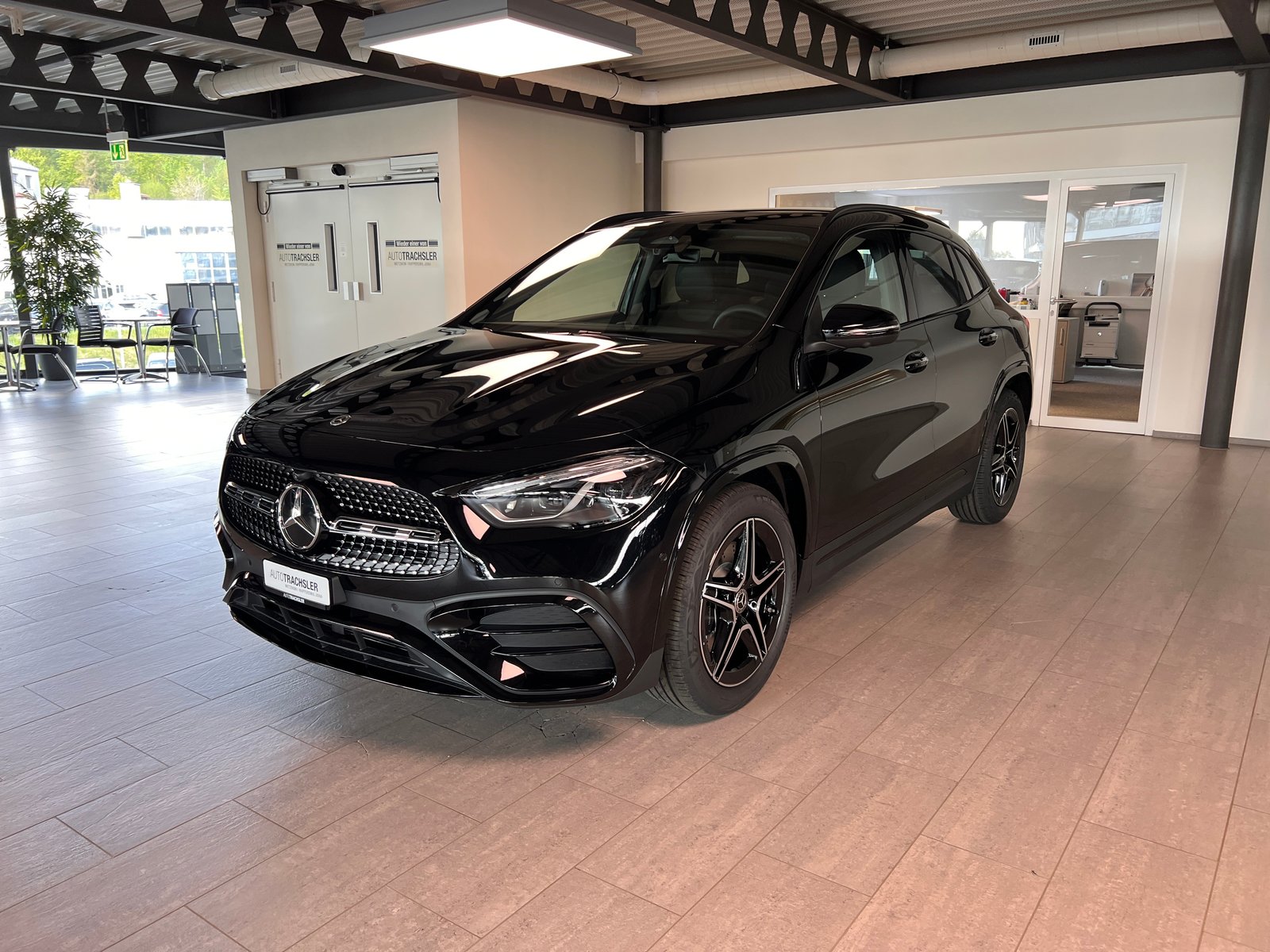 MERCEDES-BENZ GLA 250 4Matic 8G-DCT Swiss Star, Mild-Hybrid Petrol/Electric, New car, Automatic - 4