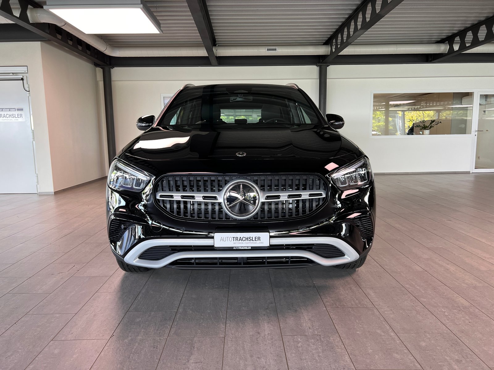 MERCEDES-BENZ GLA 250 e EQ Star 8G-DCT, Plug-in-Hybrid Petrol/Electric, New car, Automatic - 2