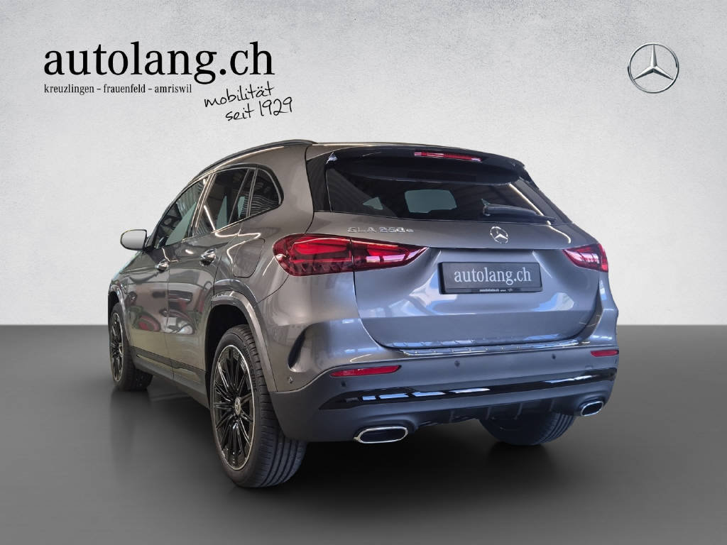 MERCEDES-BENZ GLA 250 e EQ Star AMG Line, Plug-in-Hybrid Benzina/Elettrica, Auto nuove, Automatico - 3