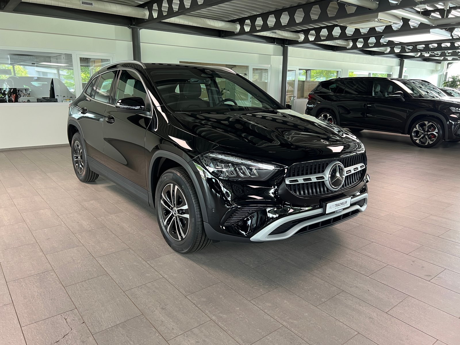 MERCEDES-BENZ GLA 250 e EQ Star 8G-DCT, Hybride Rechargeable Essence/Électricité, Voiture nouvelle, Automatique - 3