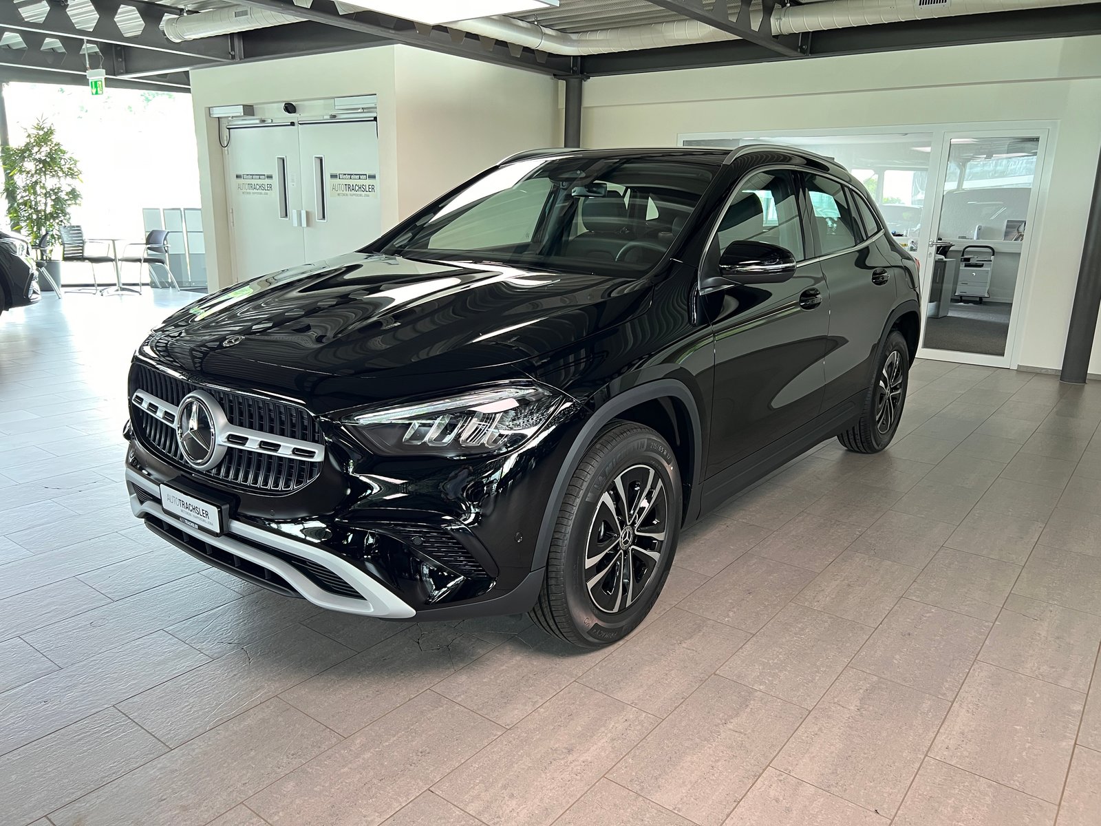 MERCEDES-BENZ GLA 250 e EQ Star 8G-DCT, Hybride Rechargeable Essence/Électricité, Voiture nouvelle, Automatique - 4