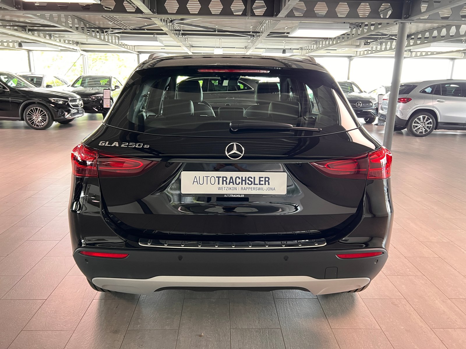 MERCEDES-BENZ GLA 250 e EQ Star 8G-DCT, Hybride Rechargeable Essence/Électricité, Voiture nouvelle, Automatique - 5