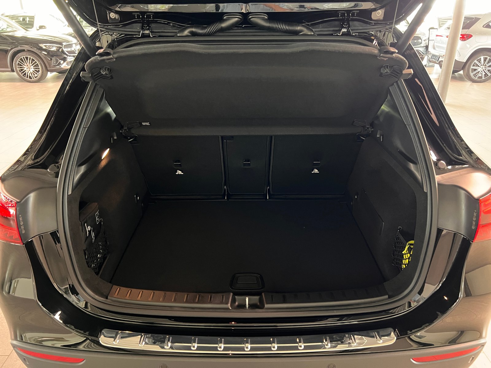 MERCEDES-BENZ GLA 250 e EQ Star 8G-DCT, Hybride Rechargeable Essence/Électricité, Voiture nouvelle, Automatique - 7