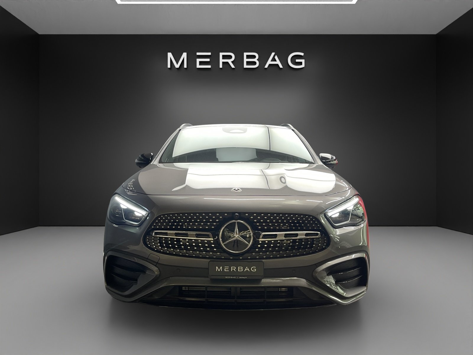 MERCEDES-BENZ GLA 250 4MATIC Swiss Star, Mild-Hybrid Petrol/Electric, New car, Automatic - 2