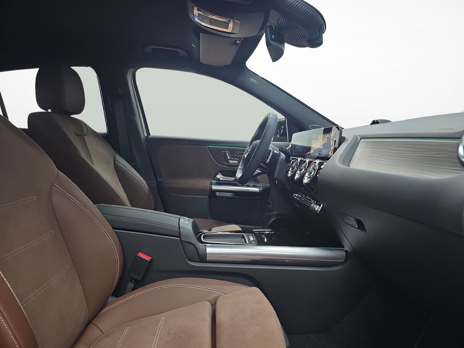 MERCEDES-BENZ GLA 250 4MATIC Swiss Star, Mild-Hybrid Petrol/Electric, New car, Automatic - 7