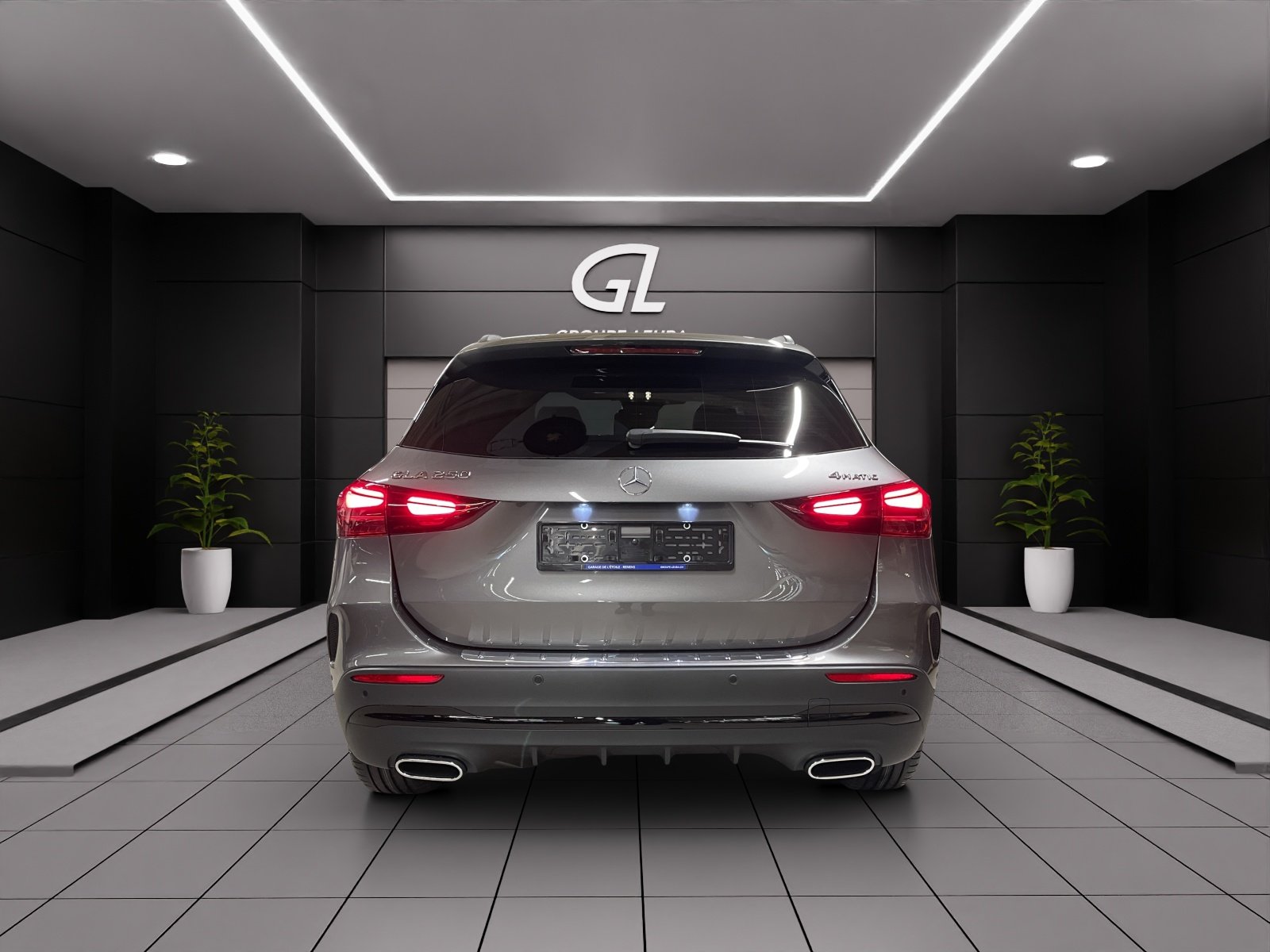 MERCEDES-BENZ GLA 250 4Matic 8G-DCT Swiss Star, Hybride Leggero Benzina/Elettrica, Auto nuove, Automatico - 5