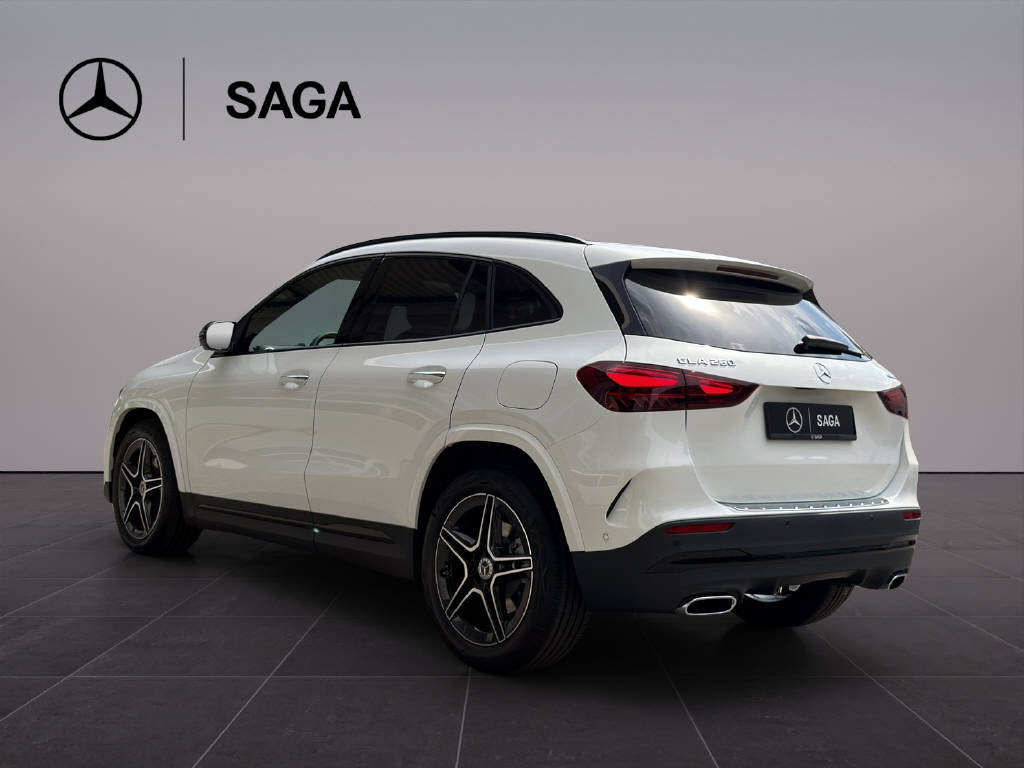 MERCEDES-BENZ GLA 250 Swiss Star AMG Line 4matic, Hybride Leggero Benzina/Elettrica, Auto nuove, Automatico - 4