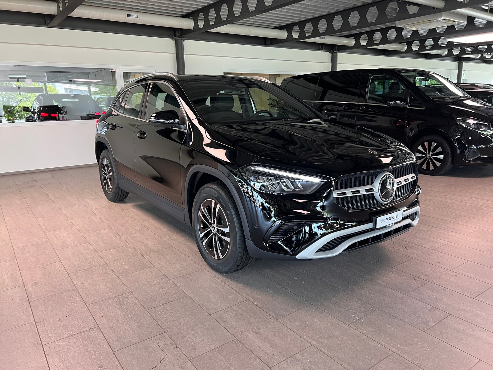 MERCEDES-BENZ GLA 250 e EQ Star 8G-DCT, Plug-in-Hybrid Benzin/Elektro, Neuwagen, Automatik - 3