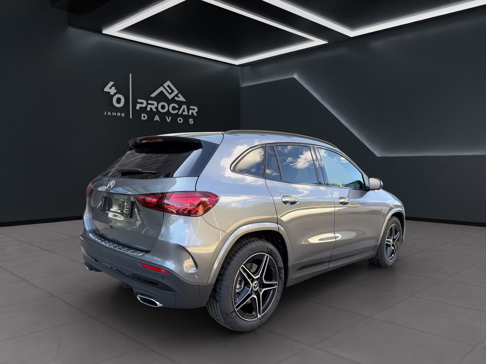 MERCEDES-BENZ GLA 250 Swiss Star AMG Line 4matic, Hybride Léger Essence/Électricité, Voiture nouvelle, Automatique - 4