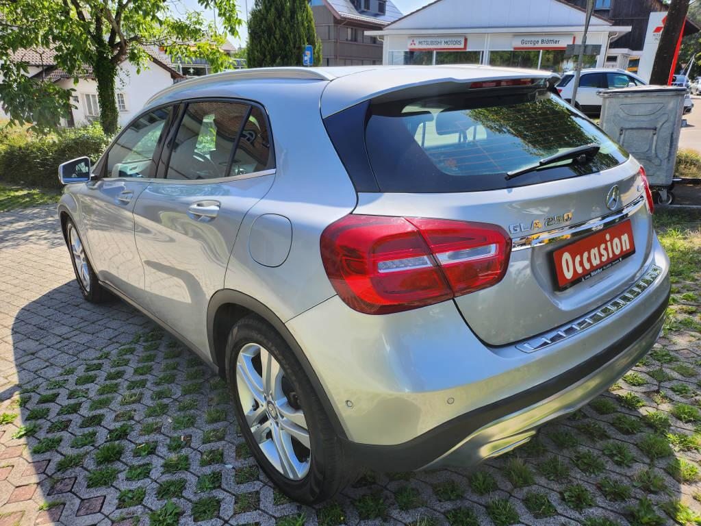 MERCEDES-BENZ GLA 250 Urban, Essence, Occasion / Utilisé, Automatique - 3