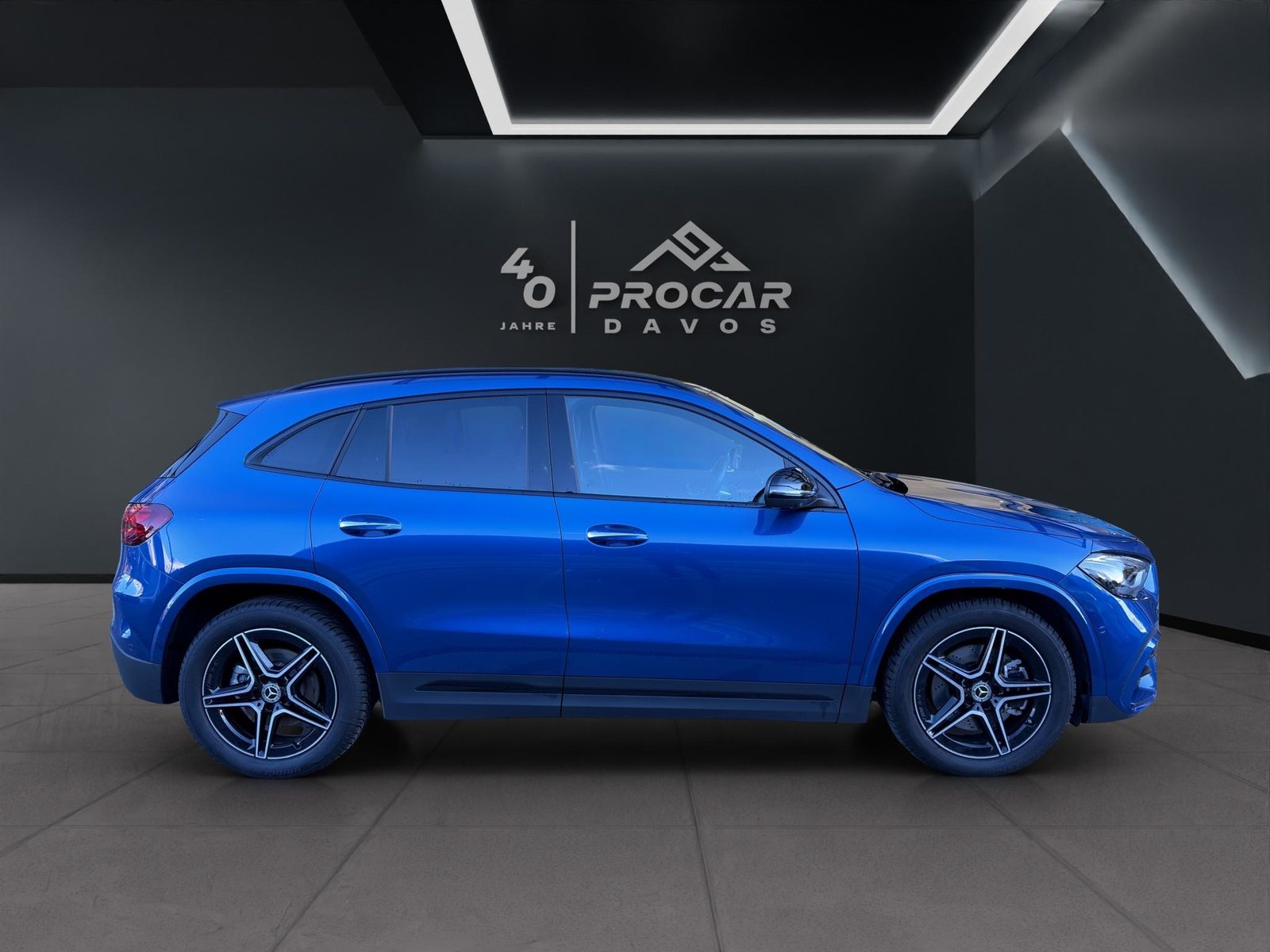 MERCEDES-BENZ GLA 250 Swiss Star AMG Line 4matic, Mild-Hybrid Petrol/Electric, Second hand / Used, Automatic - 2