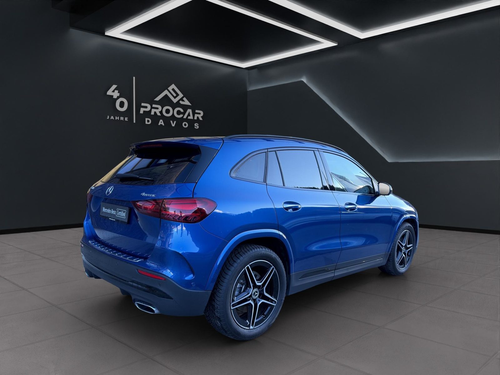 MERCEDES-BENZ GLA 250 Swiss Star AMG Line 4matic, Mild-Hybrid Petrol/Electric, Second hand / Used, Automatic - 4