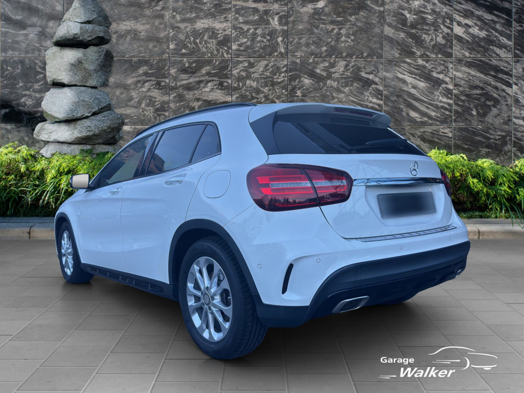 MERCEDES-BENZ GLA-Klasse X156 GLA 250 Swiss Star AMG Line 4m, Essence, Occasion / Utilisé, Automatique - 3