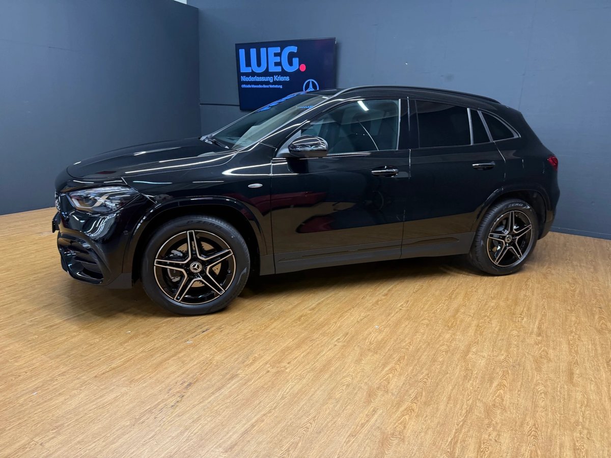 MERCEDES-BENZ GLA 250 e EQ Star - AMG / DISTRONIC / 360 Grad, Plug-in-Hybrid Petrol/Electric, Second hand / Used, Automatic - 3