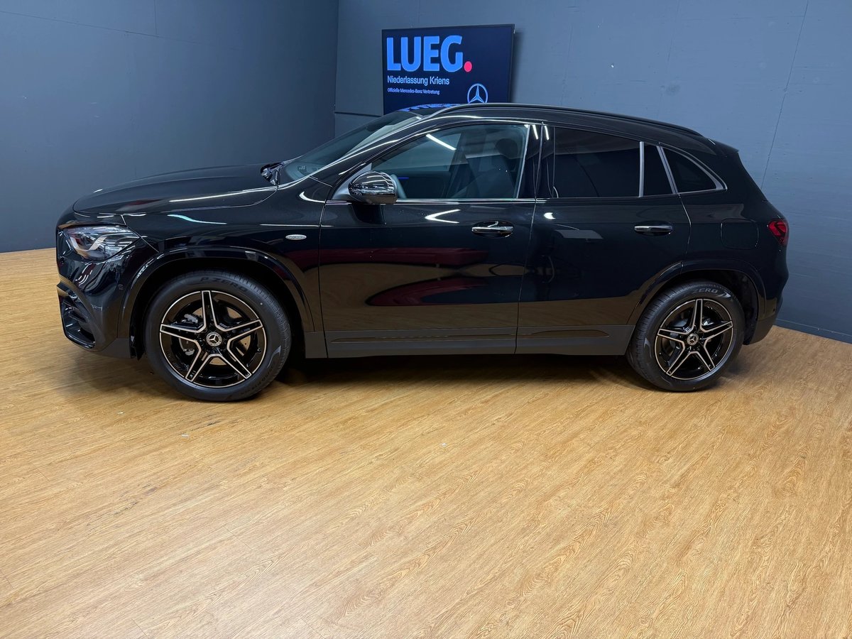MERCEDES-BENZ GLA 250 e EQ Star - AMG / DISTRONIC / 360 Grad, Plug-in-Hybrid Petrol/Electric, Second hand / Used, Automatic - 4