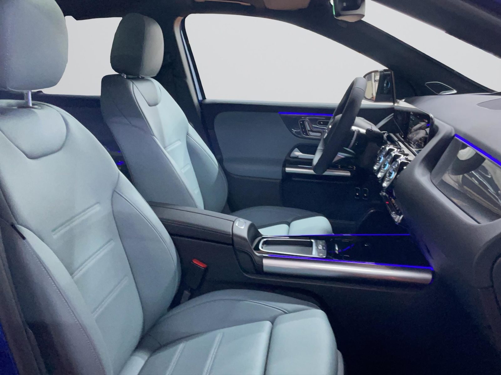 MERCEDES-BENZ GLA 250 e AMG Line, Plug-in-Hybrid Benzin/Elektro, Occasion / Gebraucht, Automatik - 7