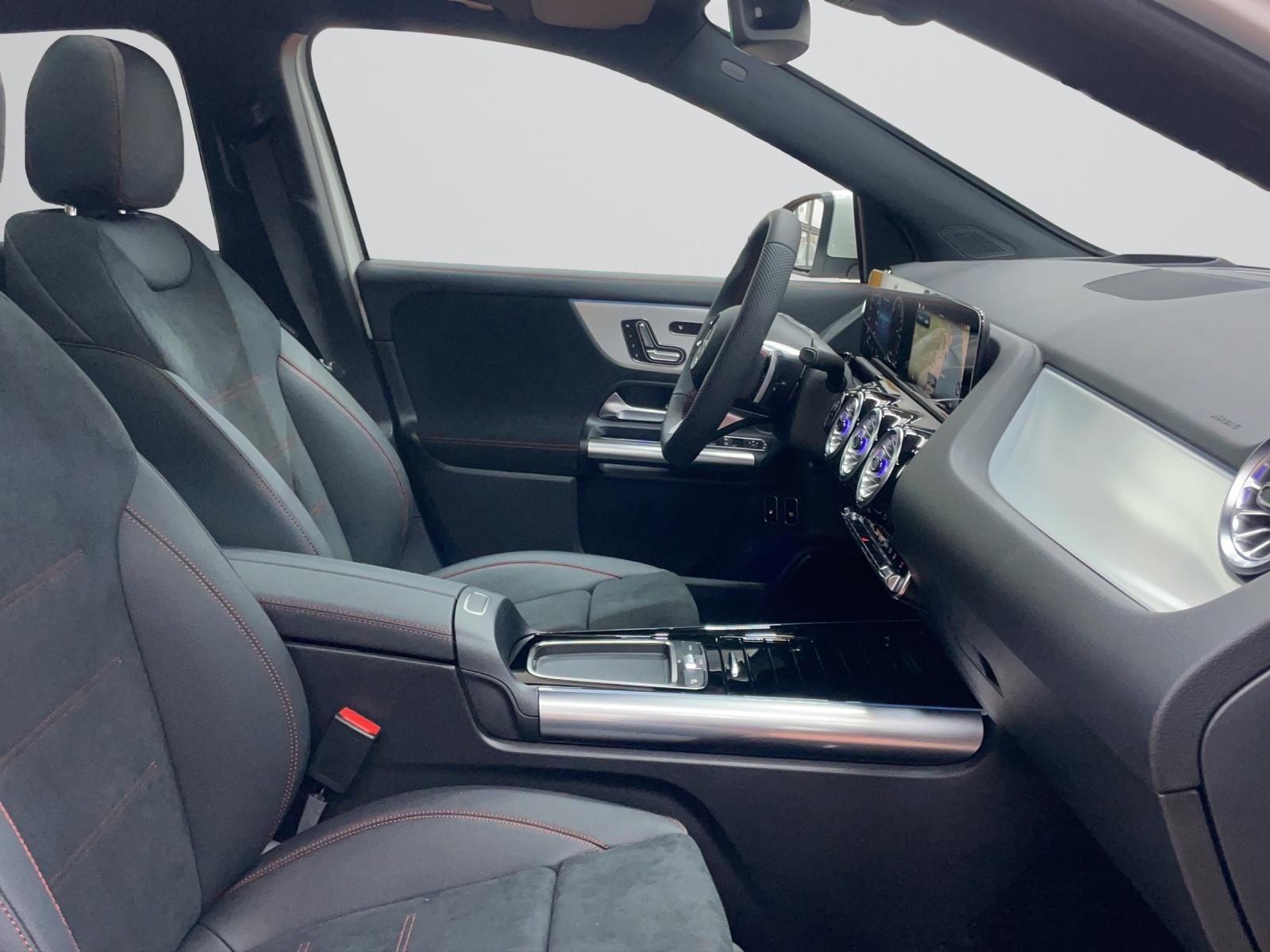 MERCEDES-BENZ GLA 250 e AMG Line, Plug-in-Hybrid Benzin/Elektro, Occasion / Gebraucht, Automatik - 7