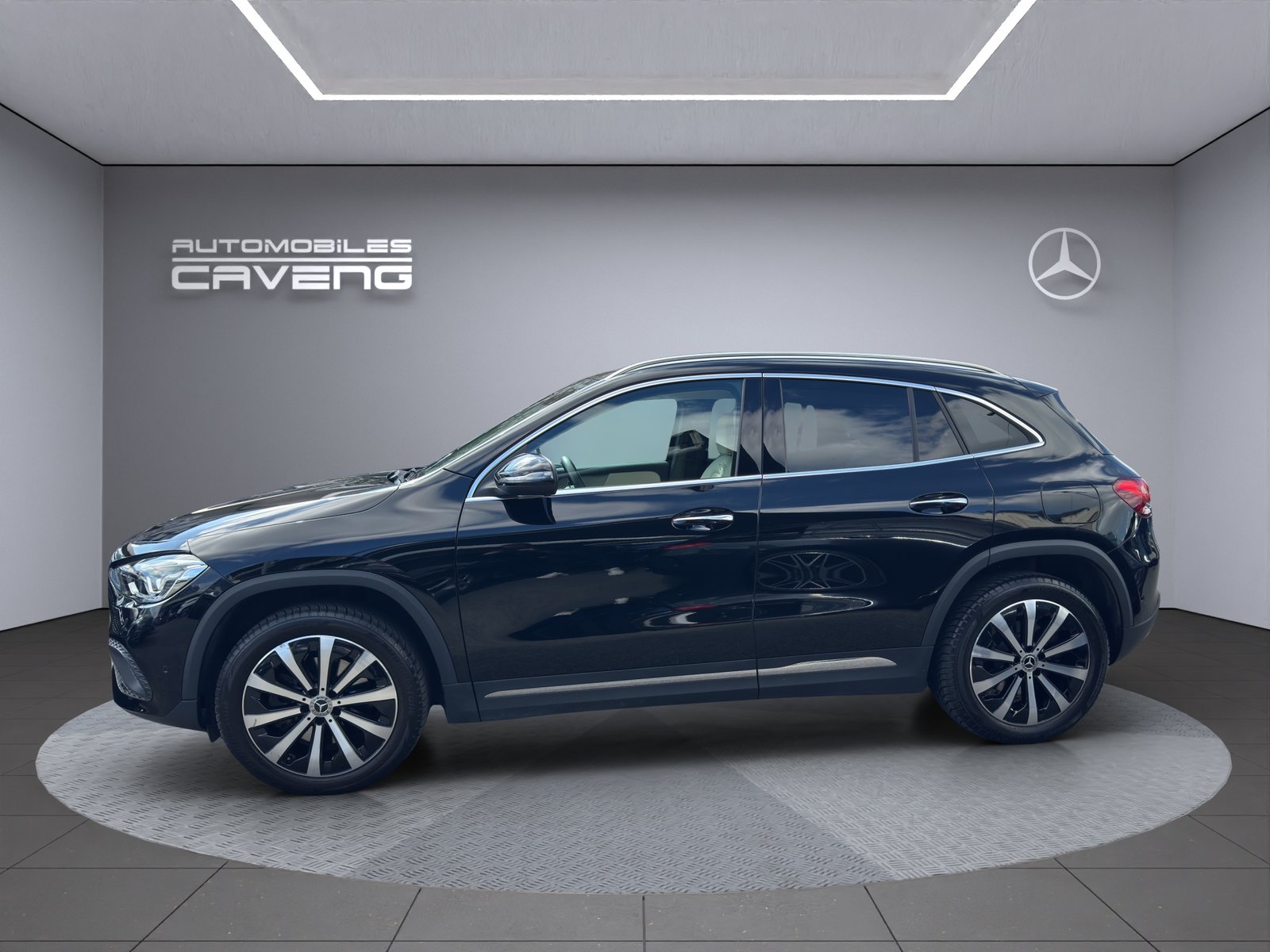 MERCEDES-BENZ GLA 250 4Matic Progressive 8G-DCT, Petrol, Second hand / Used, Automatic - 2