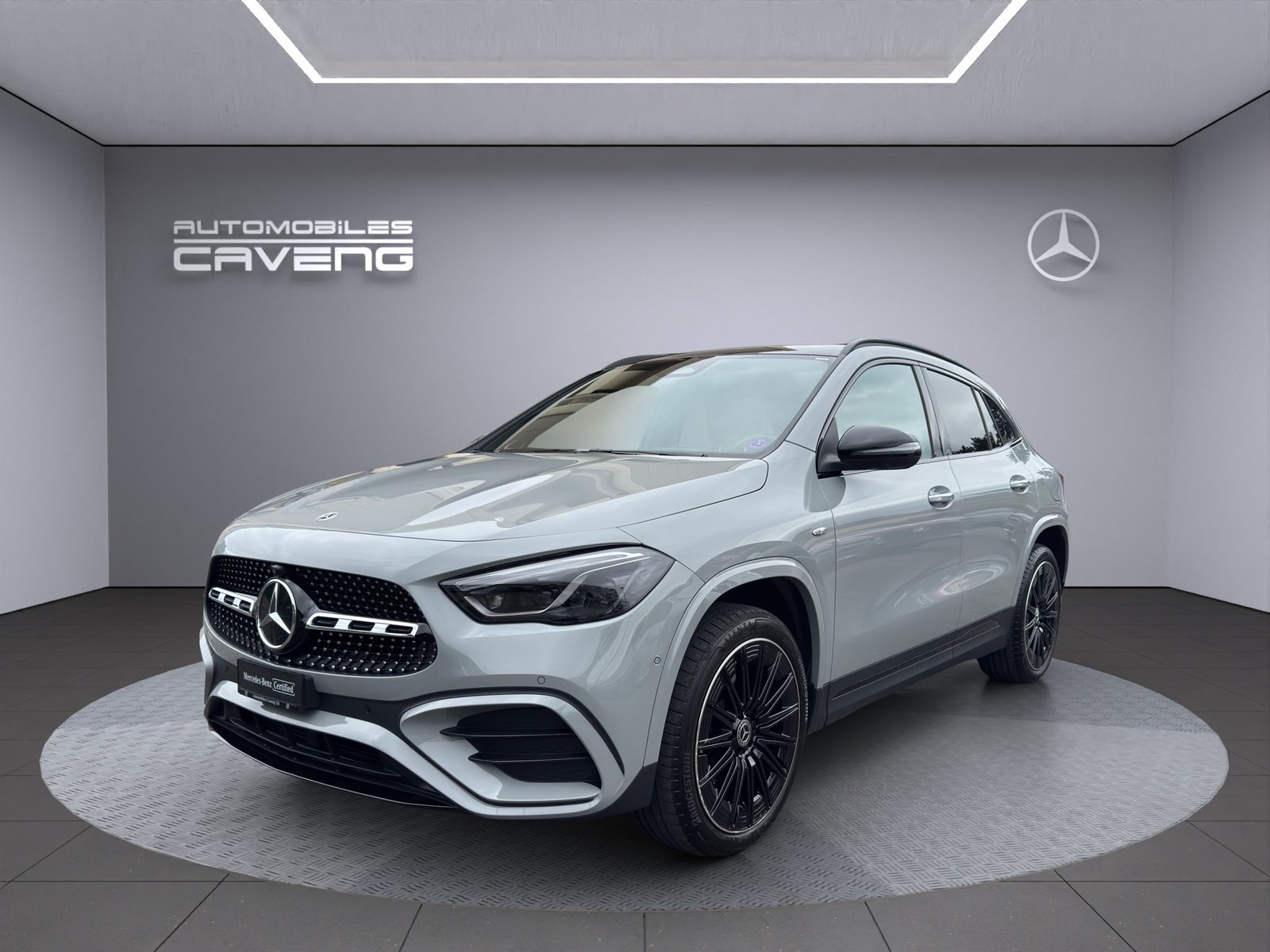 MERCEDES-BENZ GLA 250 e EQ Star 8G-DCT