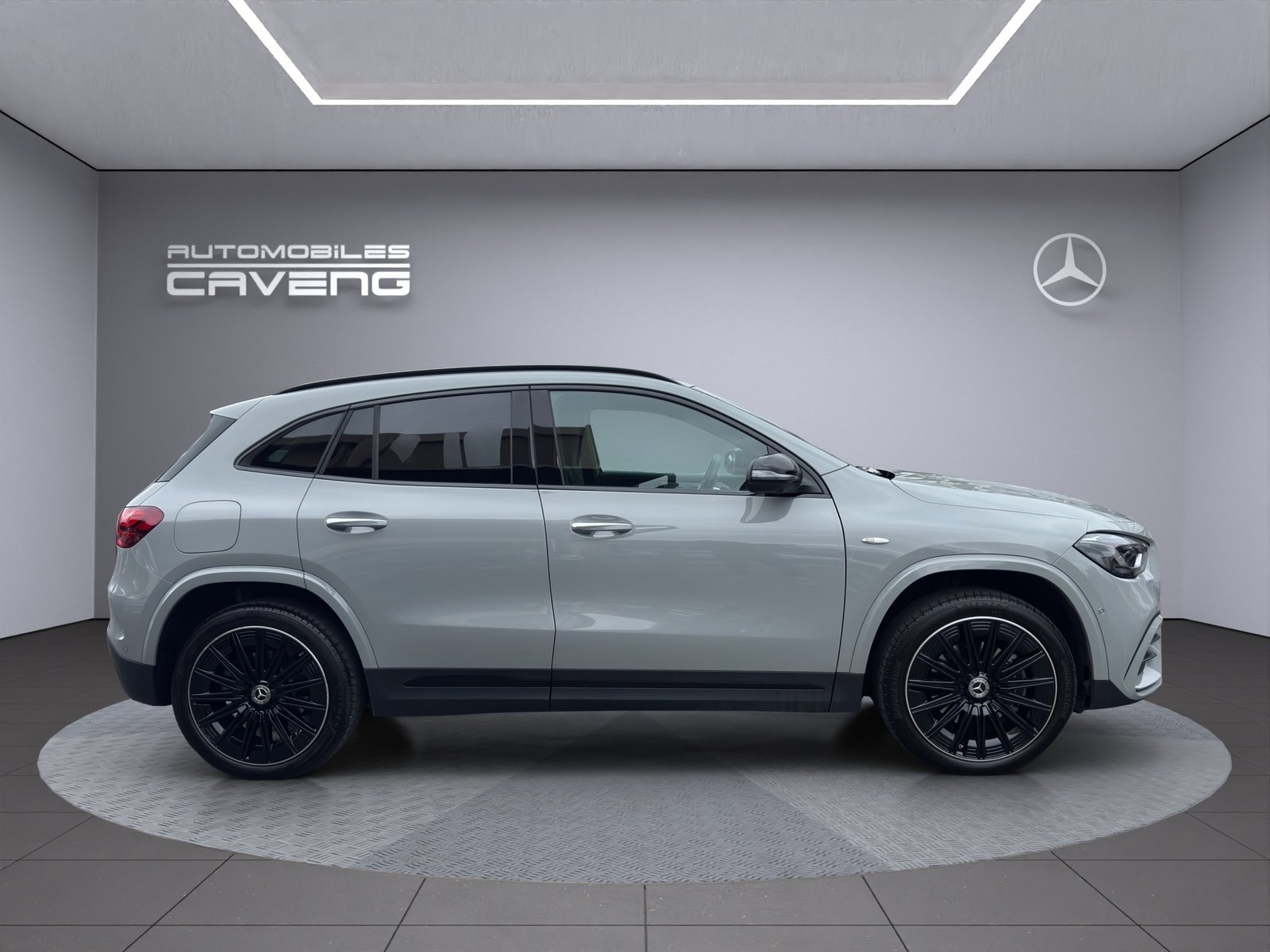 MERCEDES-BENZ GLA 250 e EQ Star 8G-DCT, Plug-in-Hybrid Benzin/Elektro, Occasion / Gebraucht, Automatik - 6