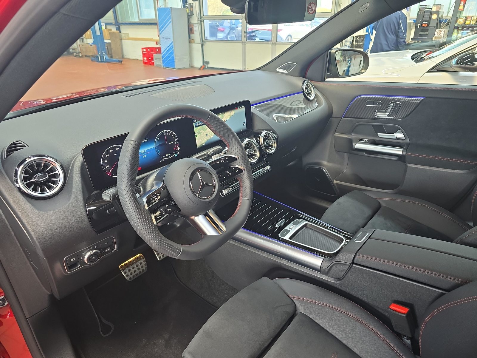 MERCEDES-BENZ GLA 250 e EQ Star AMG Line, Plug-in-Hybrid Benzin/Elektro, Occasion / Gebraucht, Automatik - 5