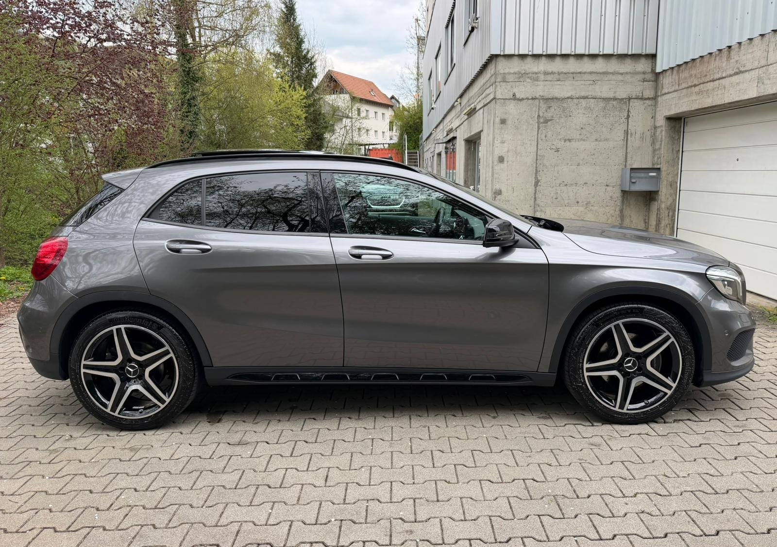 MERCEDES-BENZ GLA 250 AMG Line 4Matic 7G-DCT, Benzina, Occasioni / Usate, Automatico - 6