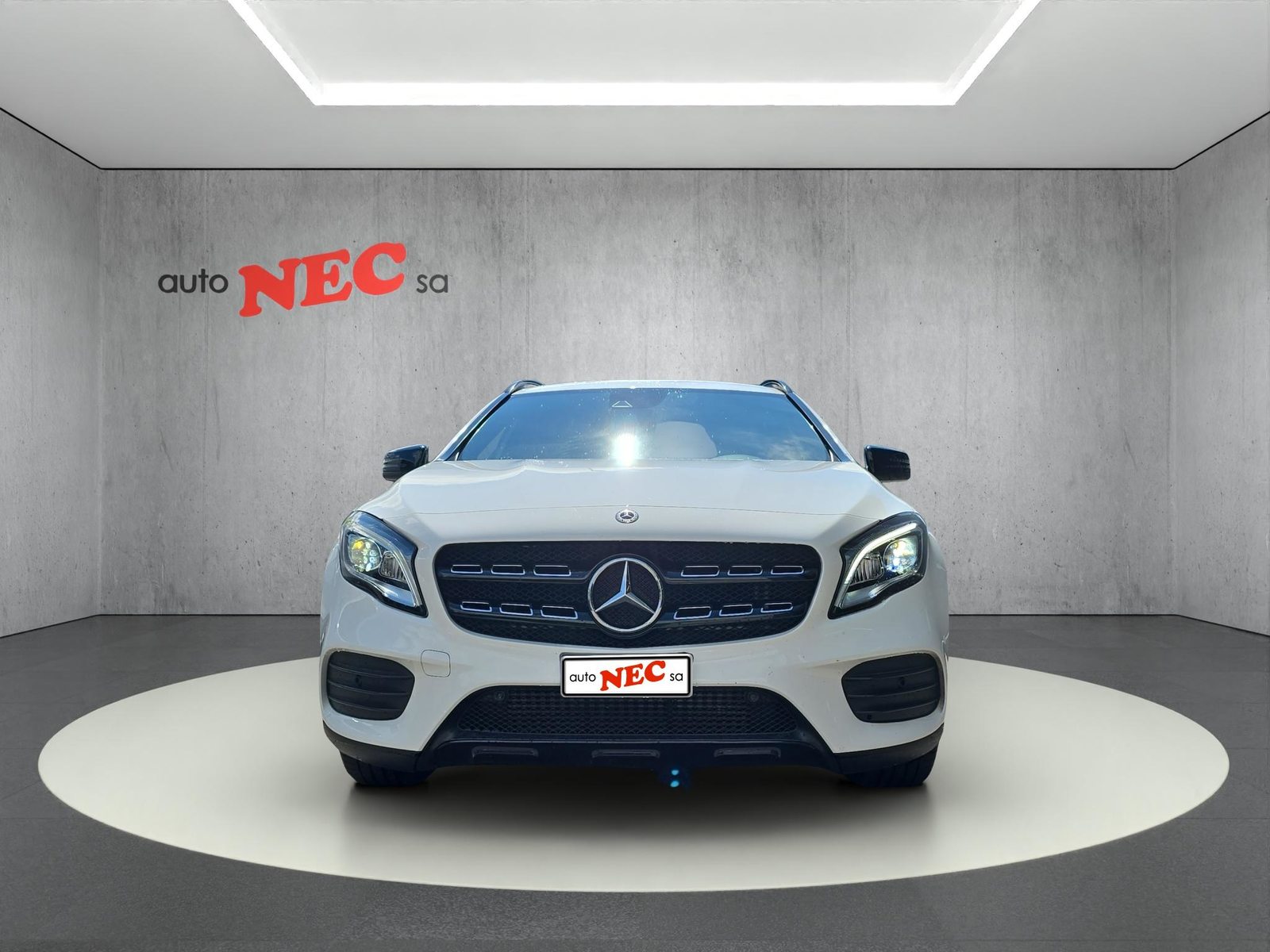 MERCEDES-BENZ GLA 250 Swiss Star Urban 4m, Petrol, Second hand / Used, Automatic - 2