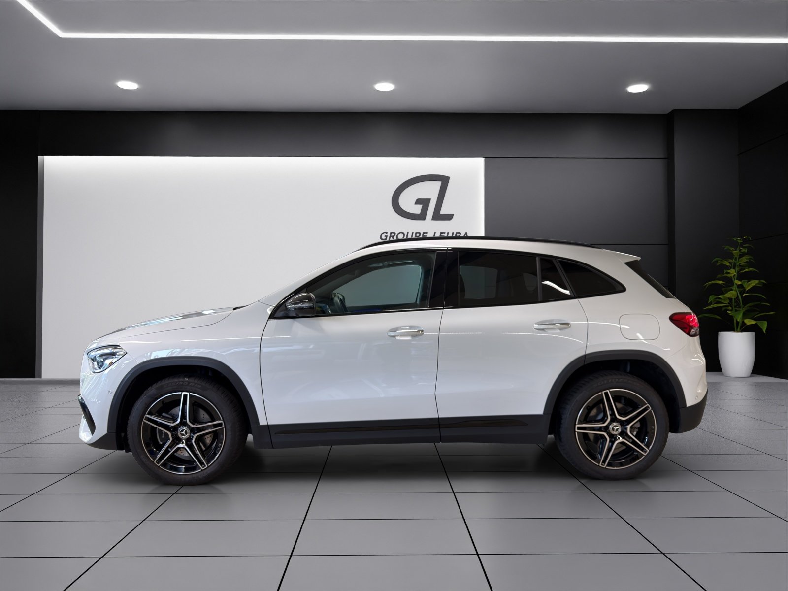 MERCEDES-BENZ GLA 250e AMG Line 8G-DCT, Plug-in-Hybrid Benzin/Elektro, Occasion / Gebraucht, Automatik - 3