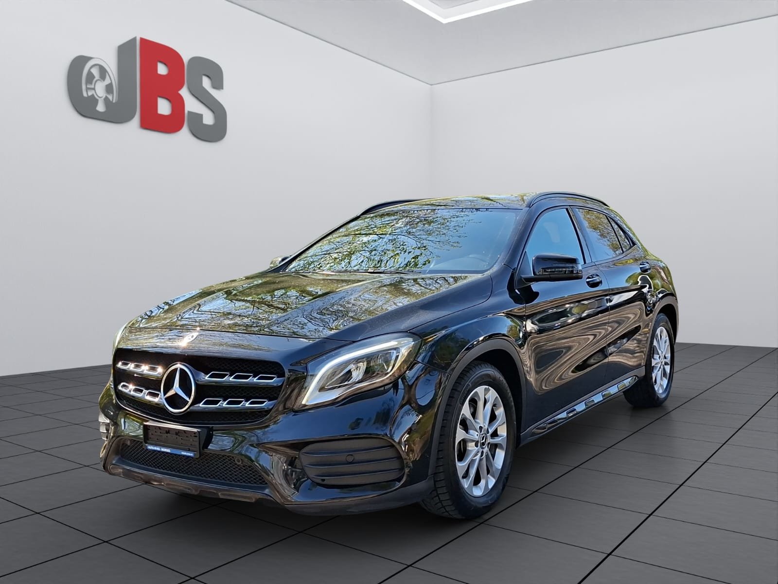 MERCEDES-BENZ GLA 250 4Matic 7G-DCT