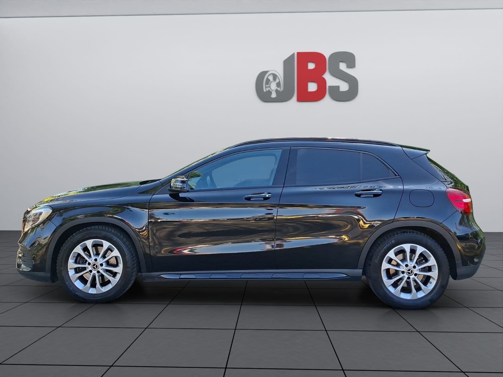 MERCEDES-BENZ GLA 250 4Matic 7G-DCT, Benzin, Occasion / Gebraucht, Automatik - 4