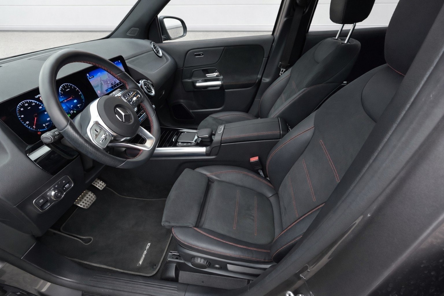 MERCEDES-BENZ GLA-Klasse H247 GLA 250 e AMG Line, Voll-Hybrid Benzin/Elektro, Occasion / Gebraucht, Automatik - 5