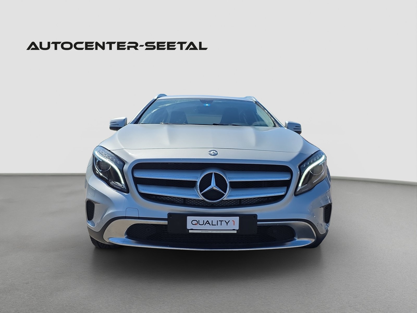MERCEDES-BENZ GLA 250 Style 4Matic 7G-DCT, Essence, Occasion / Utilisé, Automatique - 7