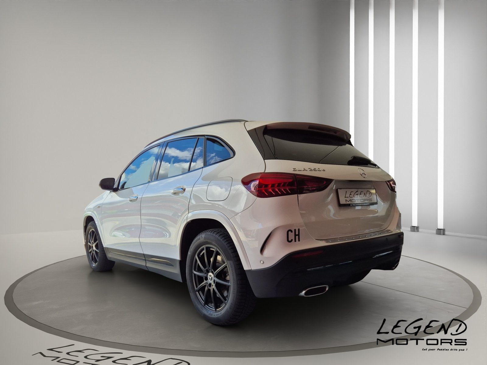 MERCEDES-BENZ GLA 250 e EQ Star 8G-DCT, Plug-in-Hybrid Petrol/Electric, Second hand / Used, Automatic - 4