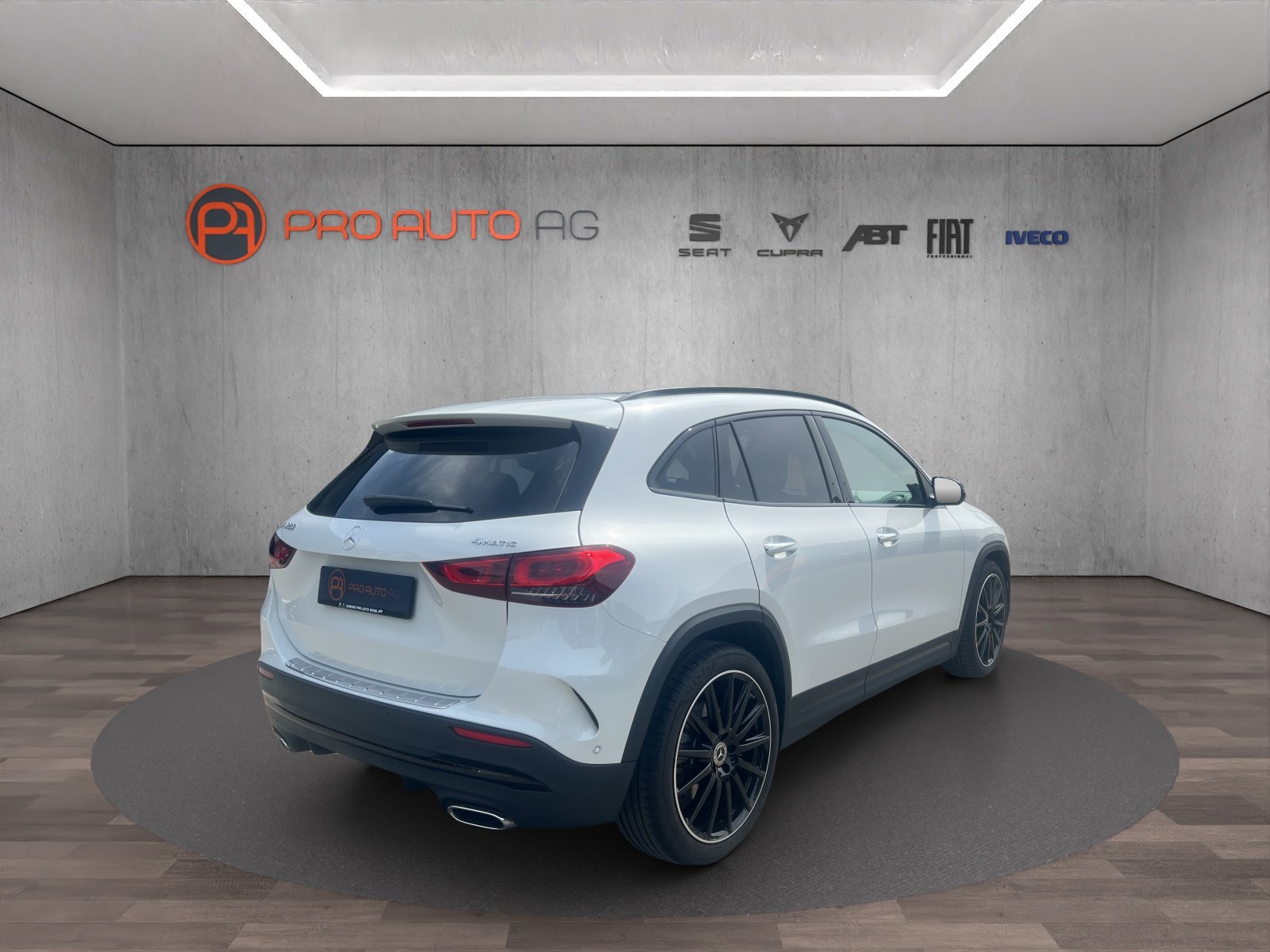 MERCEDES-BENZ GLA 250 4Matic AMG Line 8G-DCT, Essence, Occasion / Utilisé, Automatique - 5