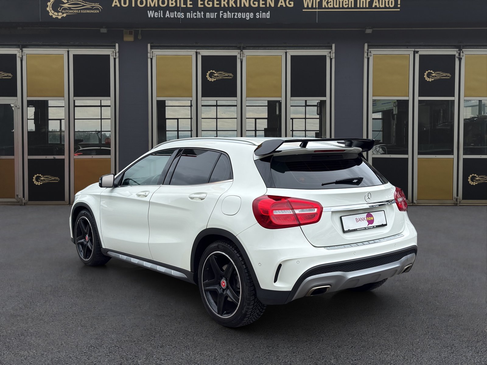 MERCEDES-BENZ GLA 250 AMG Line 4m, Petrol, Second hand / Used, Automatic - 7