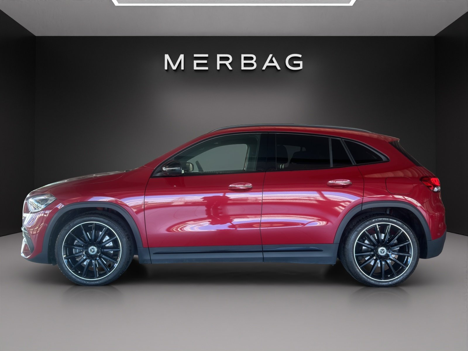 MERCEDES-BENZ GLA 250 AMG Line 4Matic, Benzin, Occasion / Gebraucht, Automatik - 3