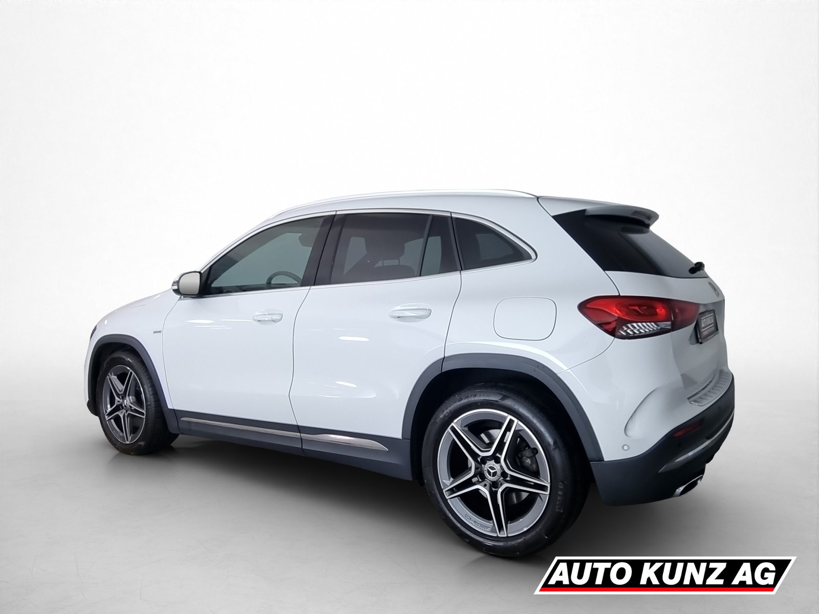 MERCEDES-BENZ GLA 250 AMG-Line 4Matic 8G-Speedshift DCT, Essence, Occasion / Utilisé, Automatique - 4