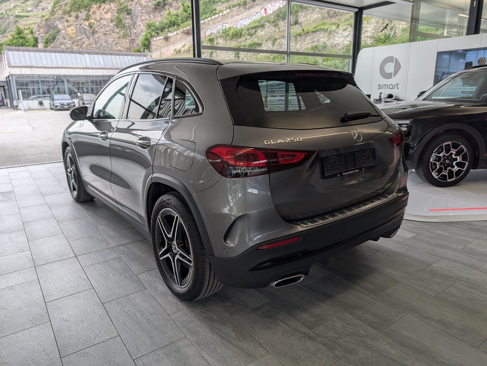 MERCEDES-BENZ GLA 250 AMG Line 4matic, Benzina, Occasioni / Usate, Automatico - 3