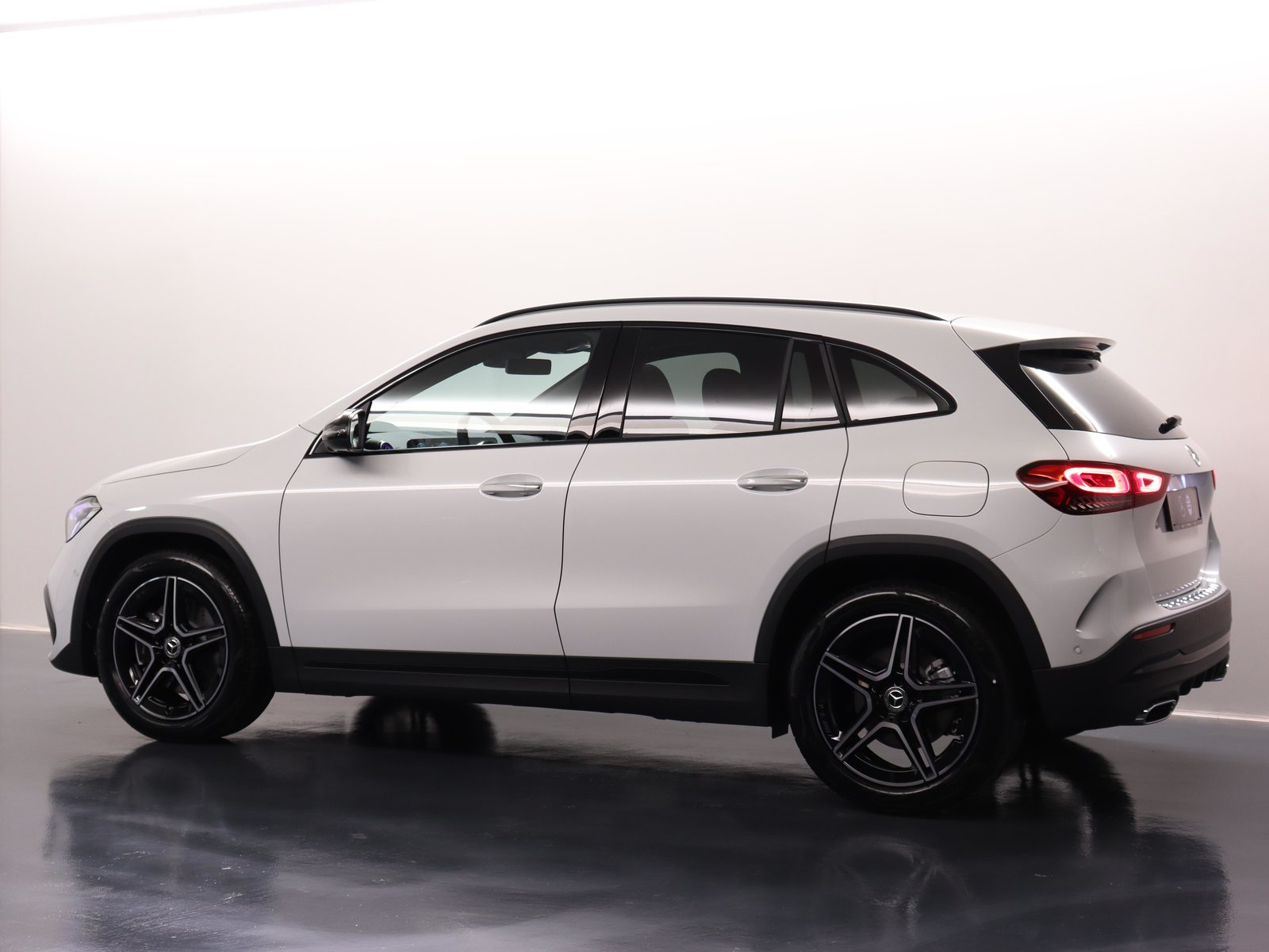 MERCEDES-BENZ GLA 250 AMG Line 4matic, Benzina, Occasioni / Usate, Automatico - 4