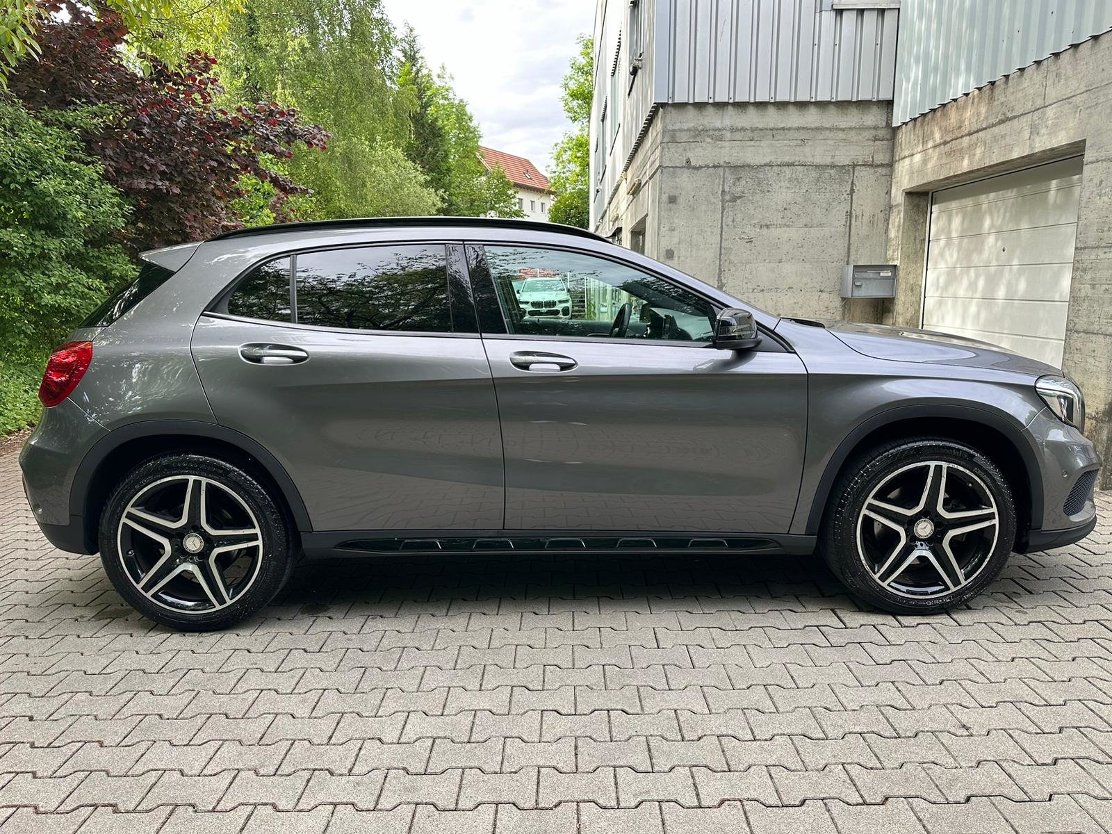 MERCEDES-BENZ GLA 250 AMG Line 4Matic 7G-DCT, Benzina, Occasioni / Usate, Automatico - 6