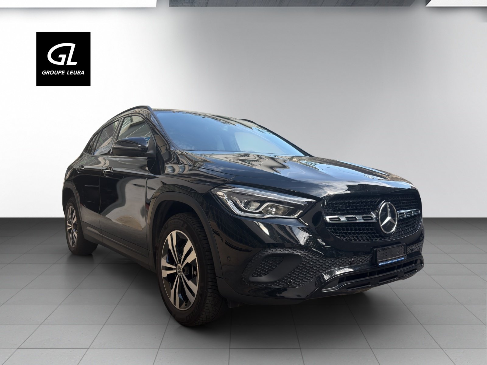 MERCEDES-BENZ GLA 250e Progressive 8G-D