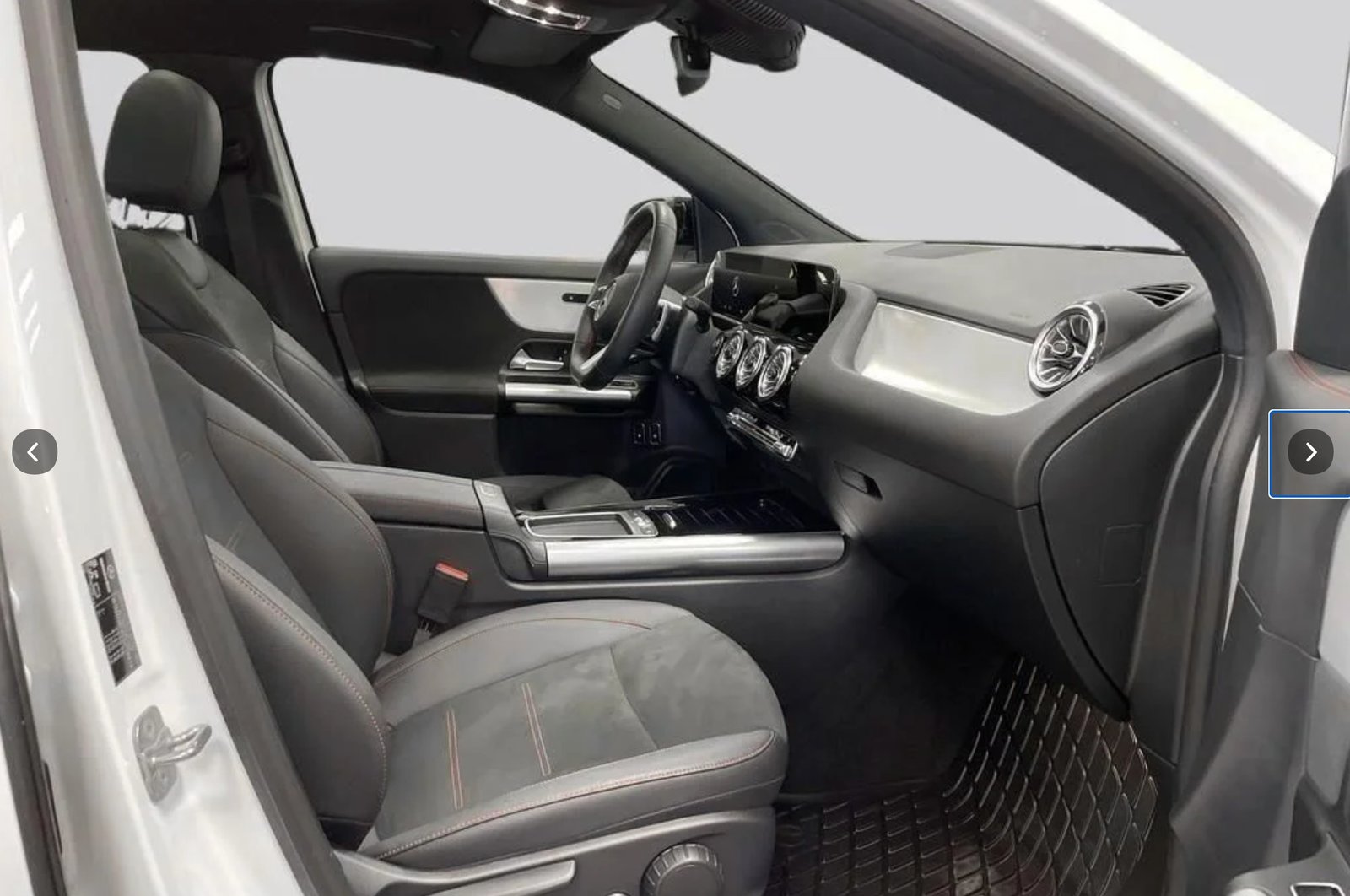 MERCEDES-BENZ GLA 250 e 8G-DCT, Hybride Rechargeable Essence/Électricité, Occasion / Utilisé, Automatique - 4
